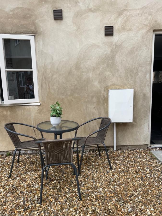 Maple House - 2 Bedroom House With Free Parking In Town By Shortstays4U King's Lynn Exterior foto